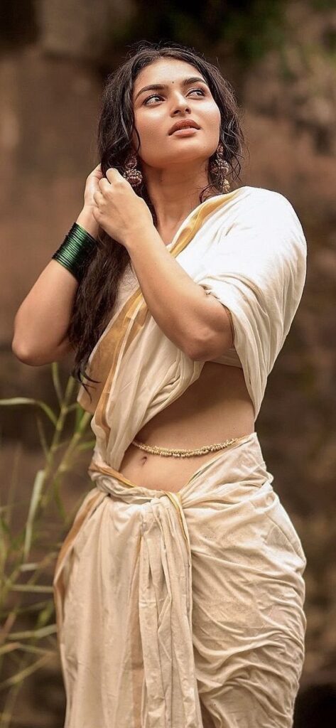Vazhithunaiye Song Lyrics in Dragon
