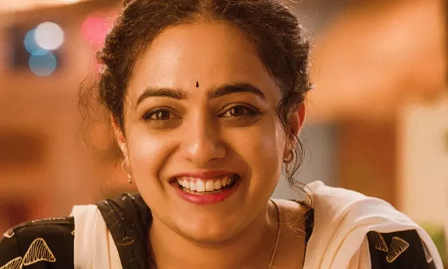 English translation of "Pottala Muttaye" lyrics