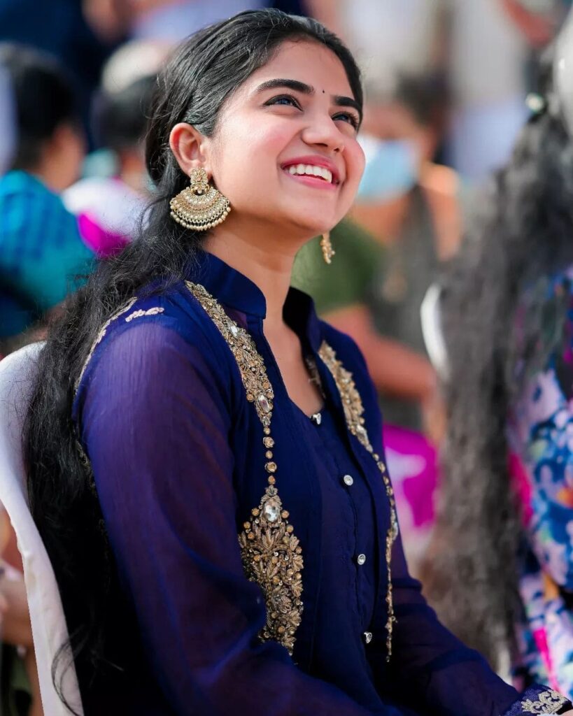 Malavika Manoj cute photos