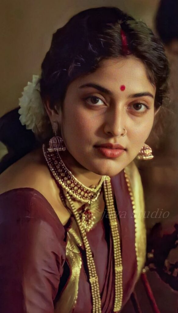 Minnu Vattaam Poochi Song Translation