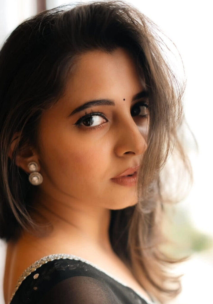 Preethi Asrani Movies and Biography 2 Preethi Asrani Movies