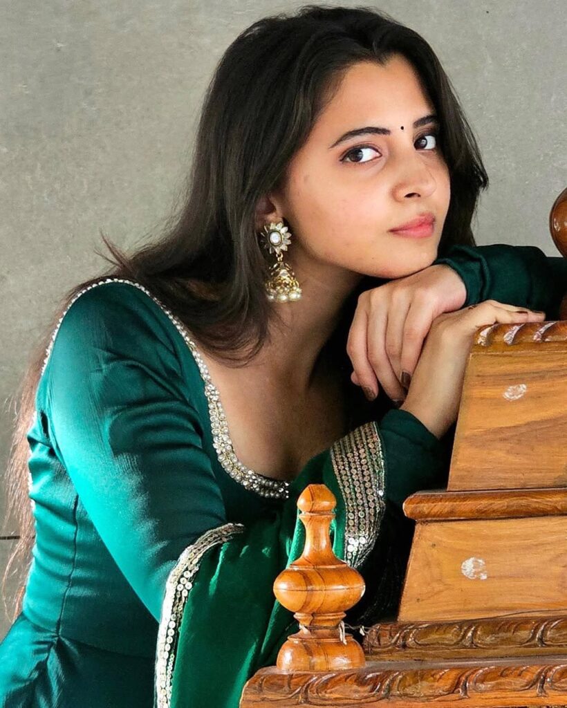 Preethi Asrani Movies and Biography 21 Preethi Asrani Movies