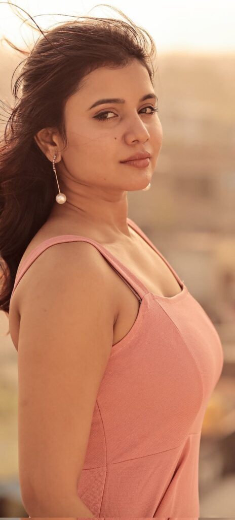 Orasaadha Song Lyrics