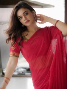 Sonia Sonia Song Lyrics with Meaning – Ratchagan - Riaz Dreams